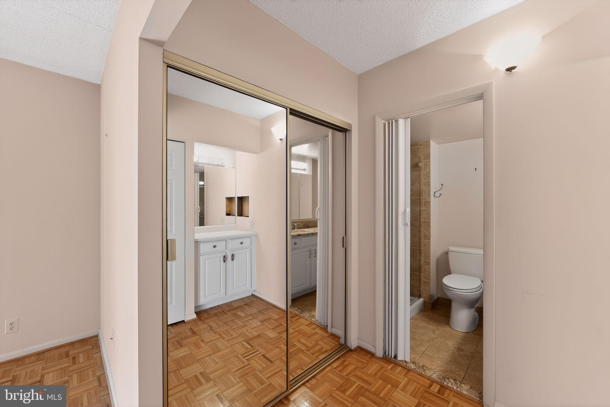 VALLEY FORGE TOWER - Residential