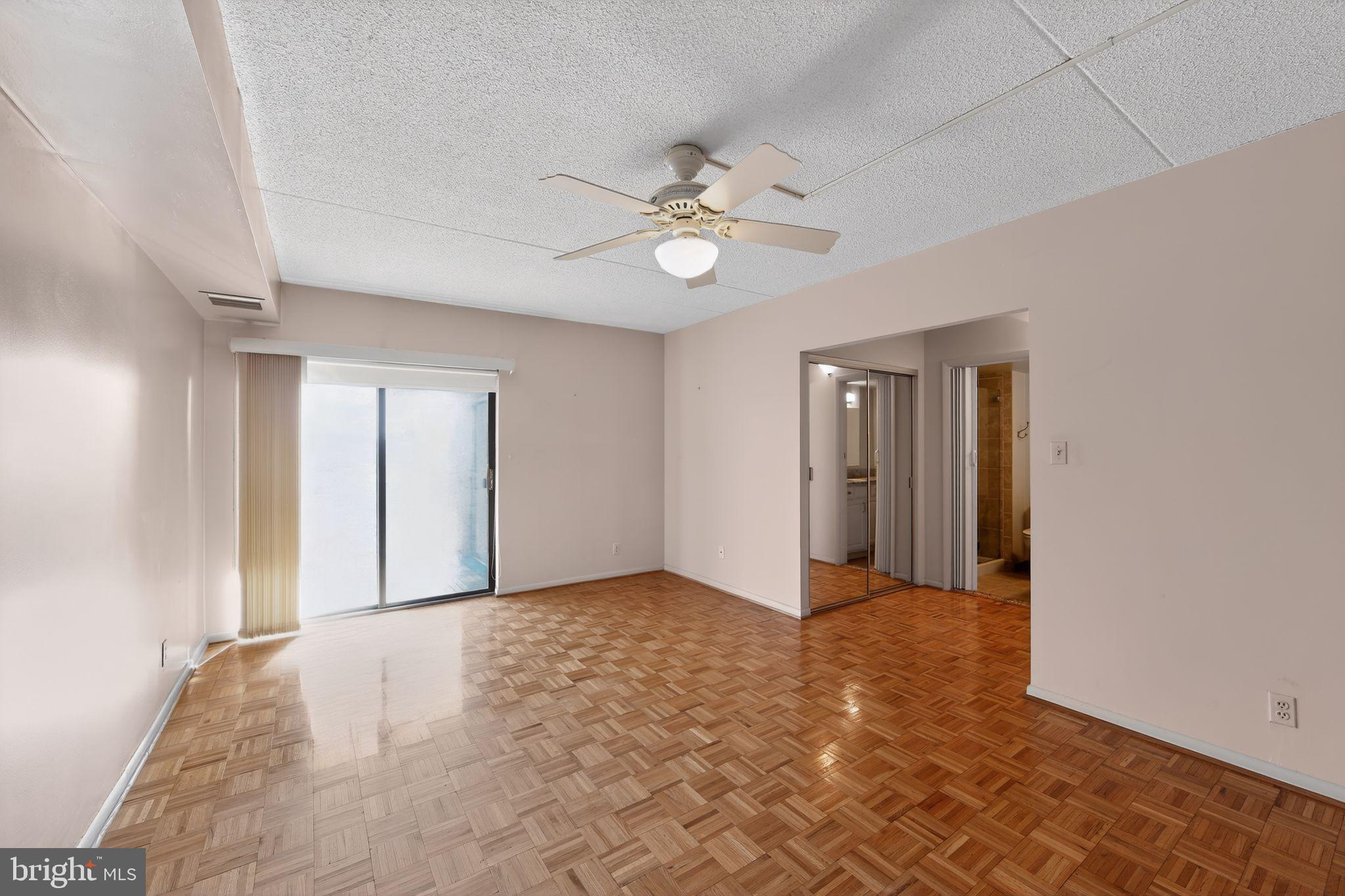 VALLEY FORGE TOWER - Residential