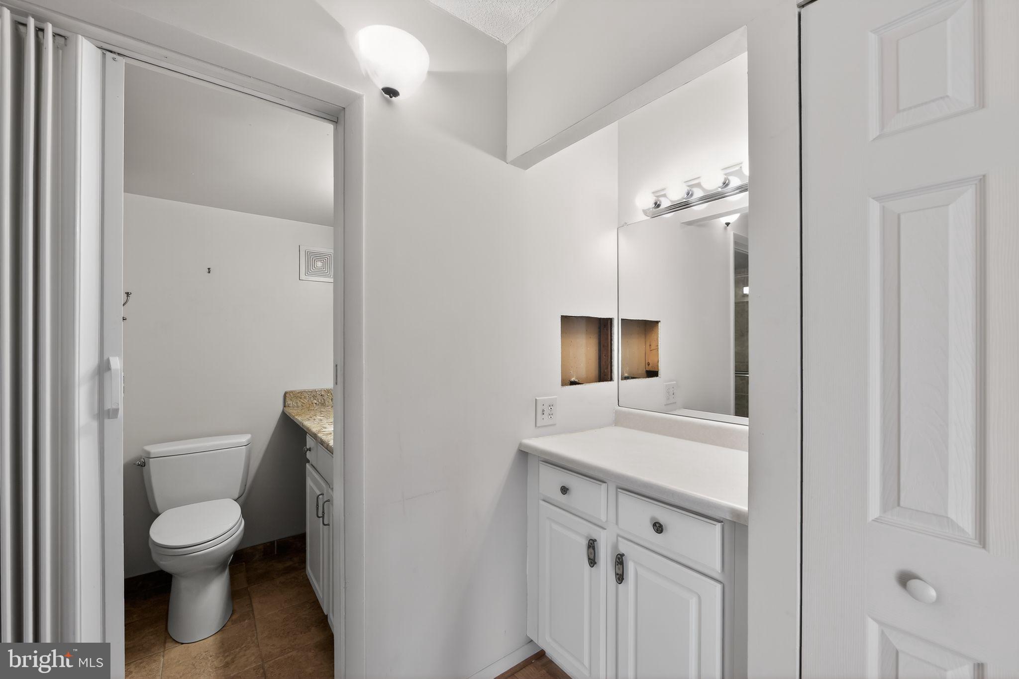 VALLEY FORGE TOWER - Residential