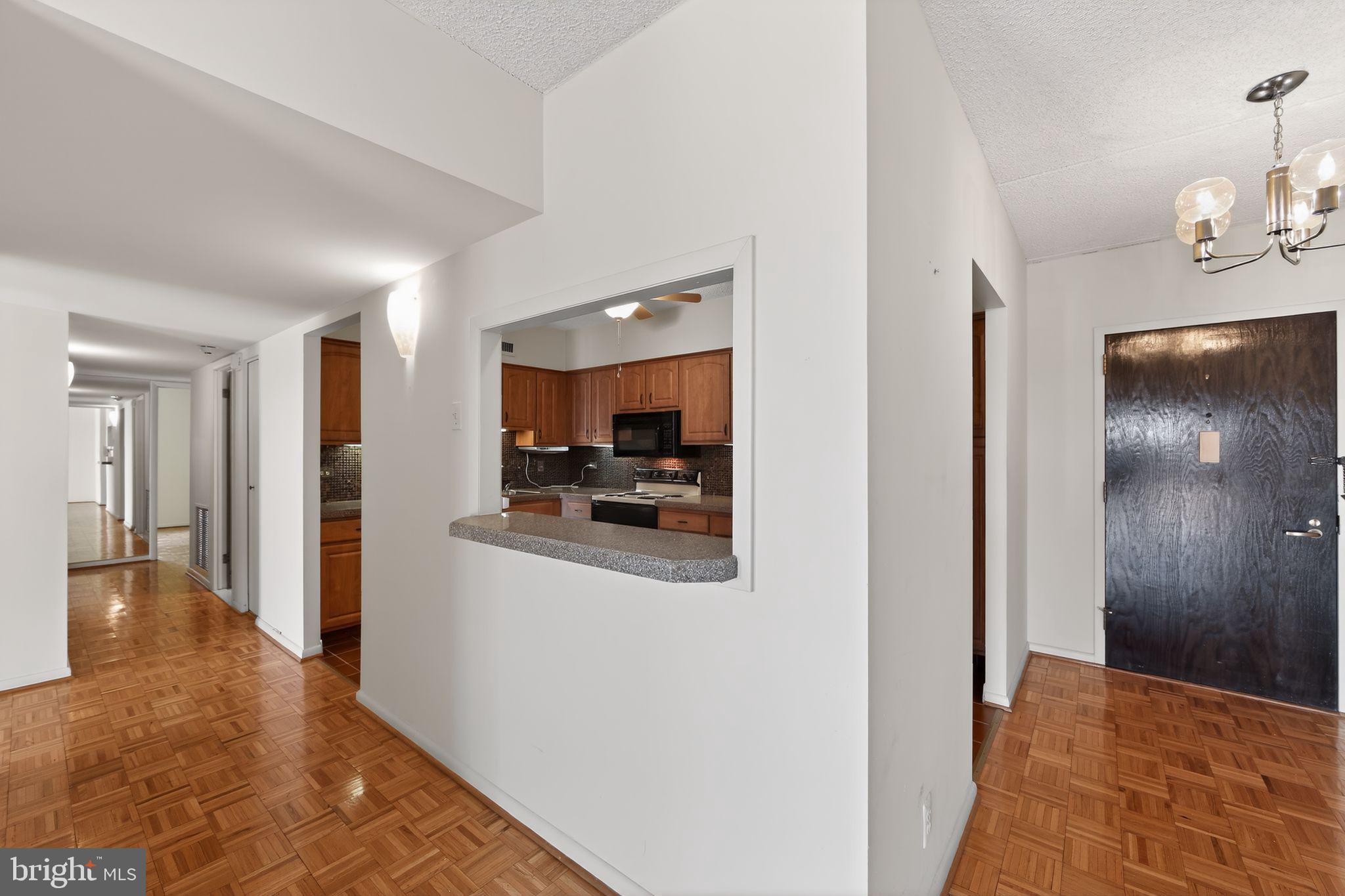 VALLEY FORGE TOWER - Residential