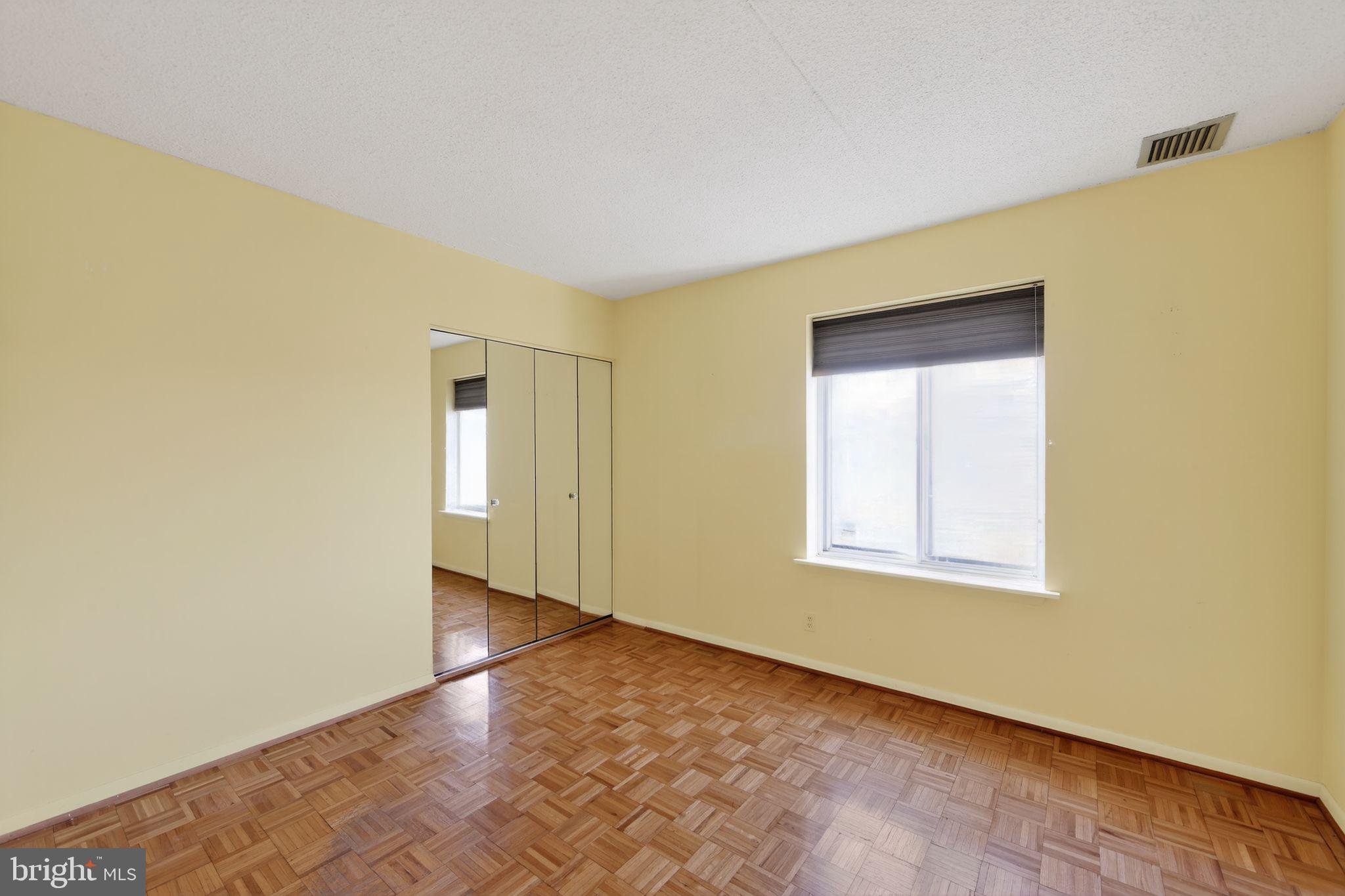 VALLEY FORGE TOWER - Residential