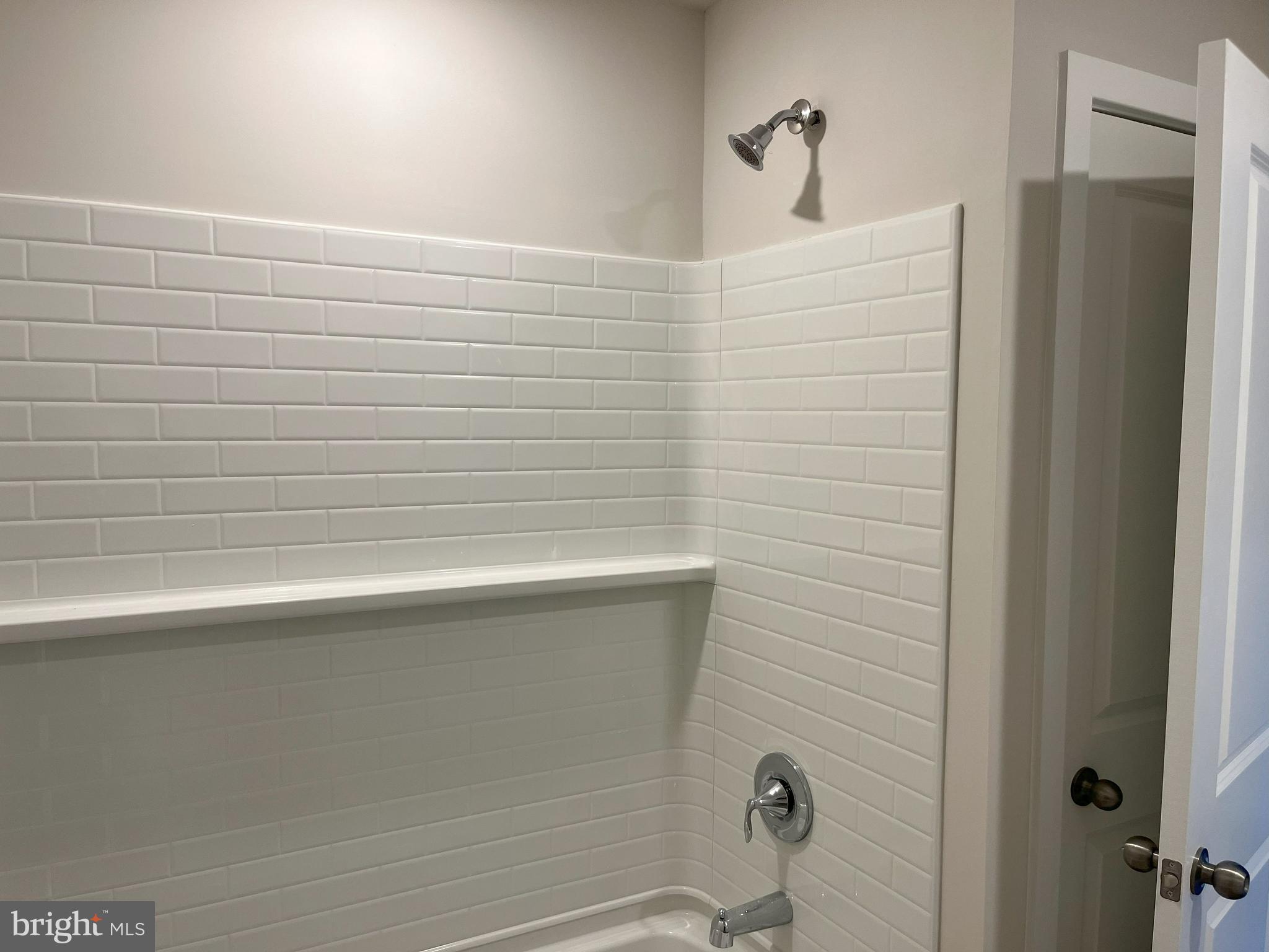 CLOVER MILL - Residential Lease