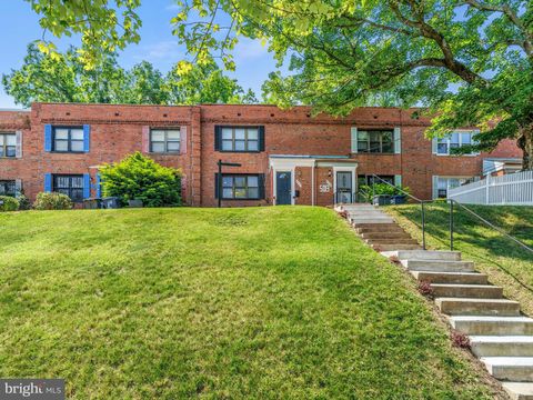 5019 JUST STREET NE WASHINGTON DC 20019