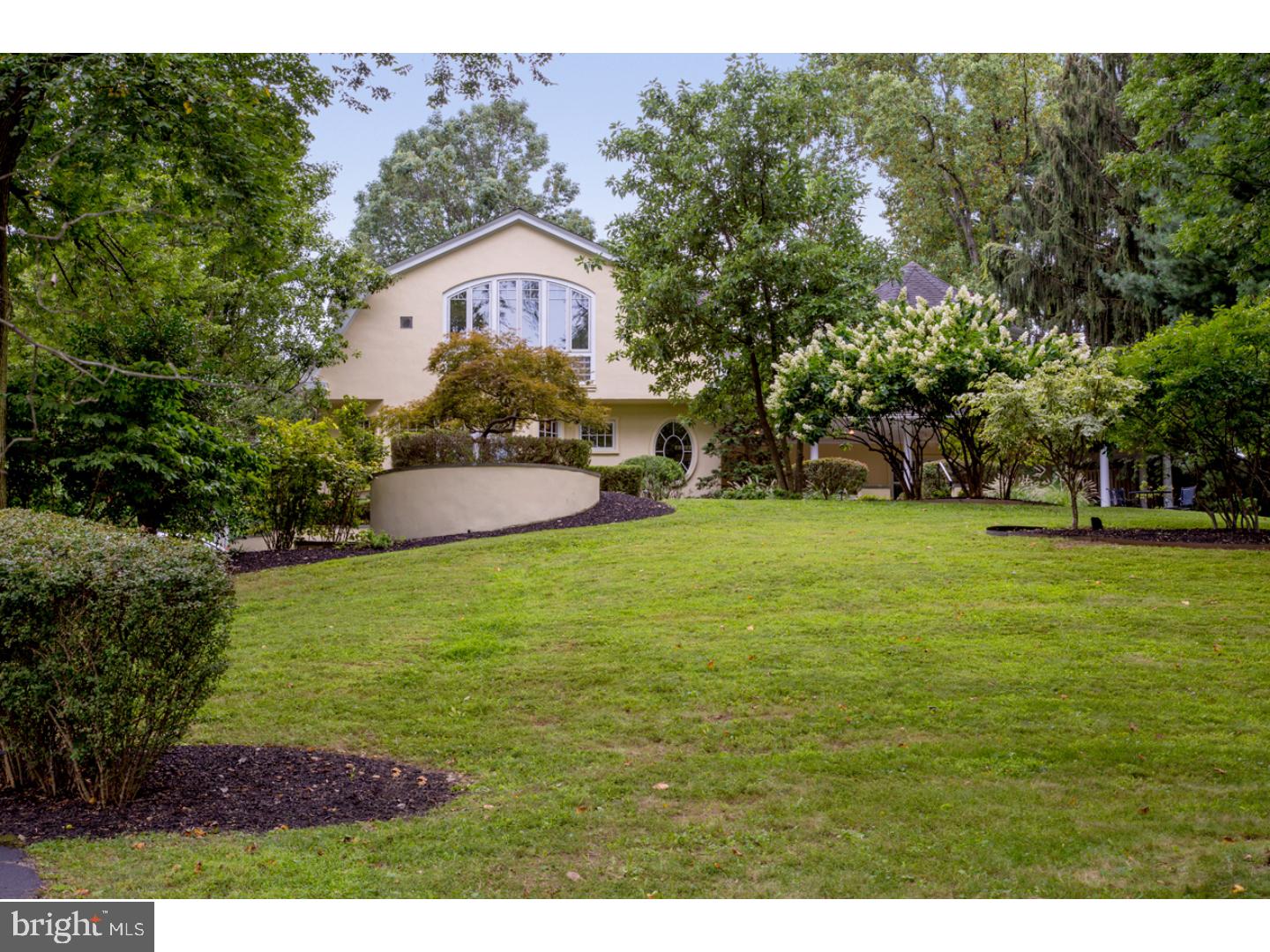 GLADWYNE - Residential