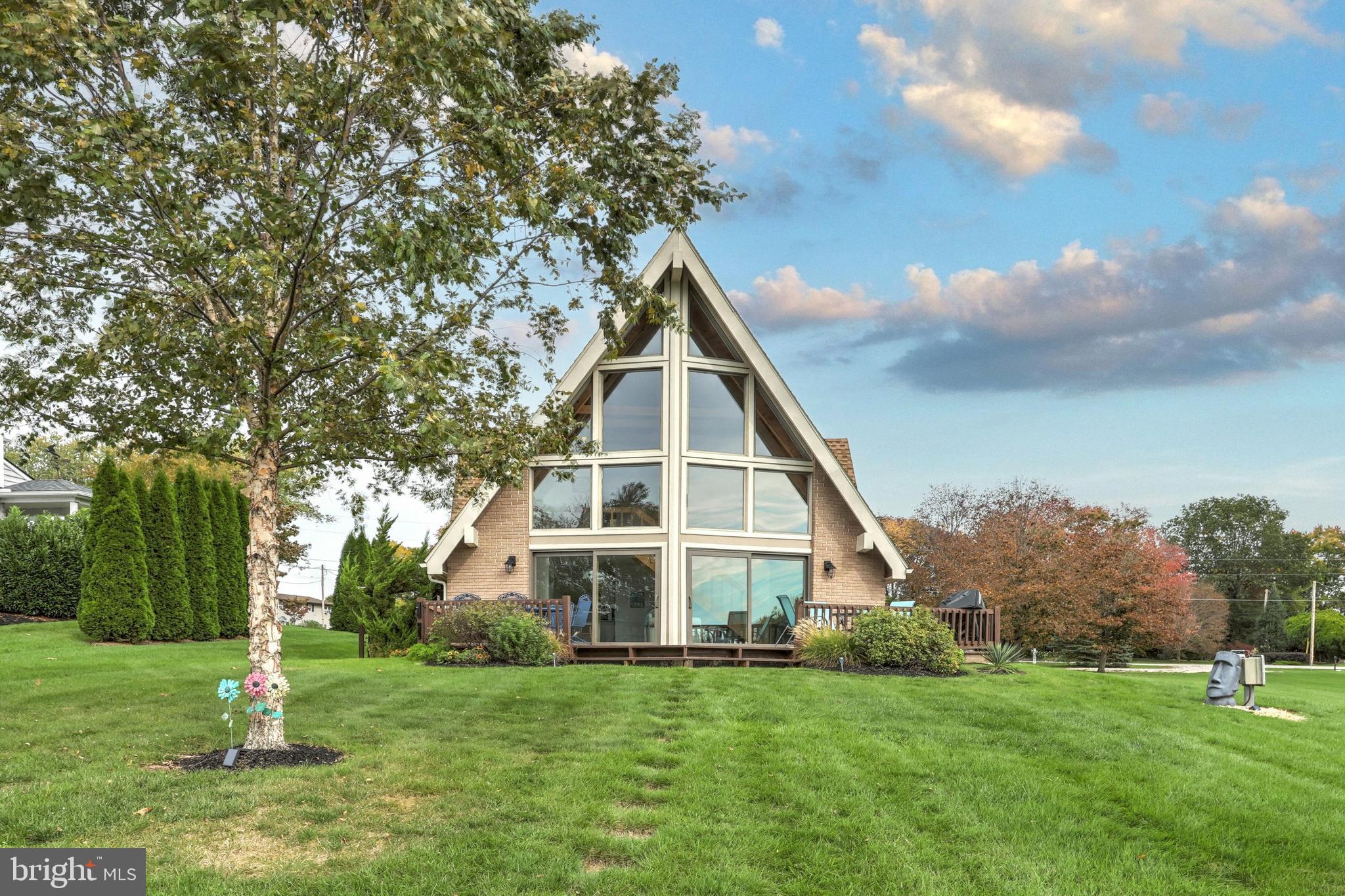 LAKE MEADE - Residential