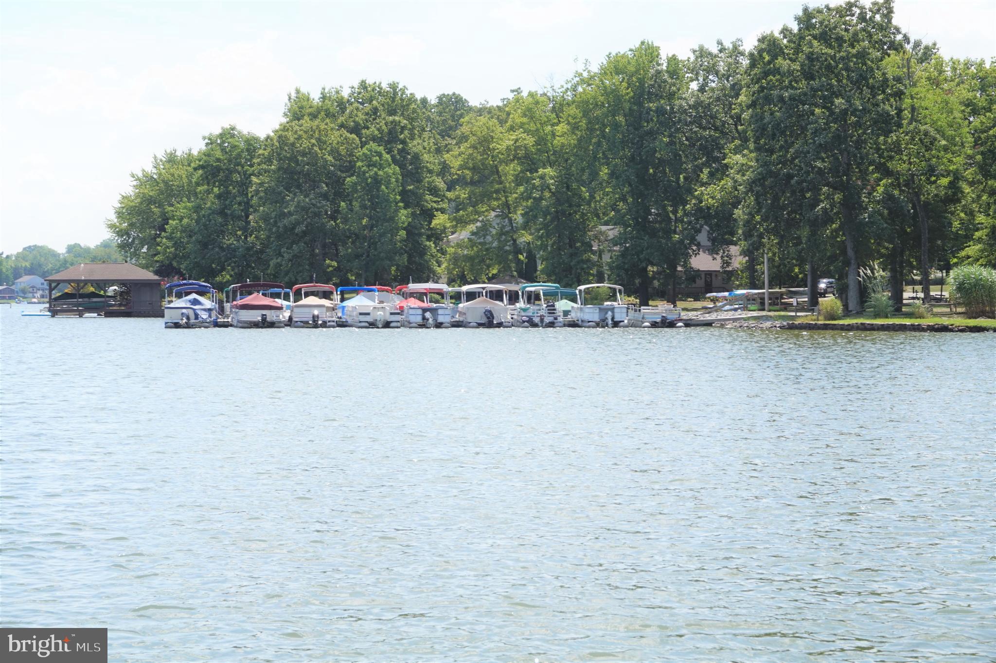 LAKE MEADE - Residential