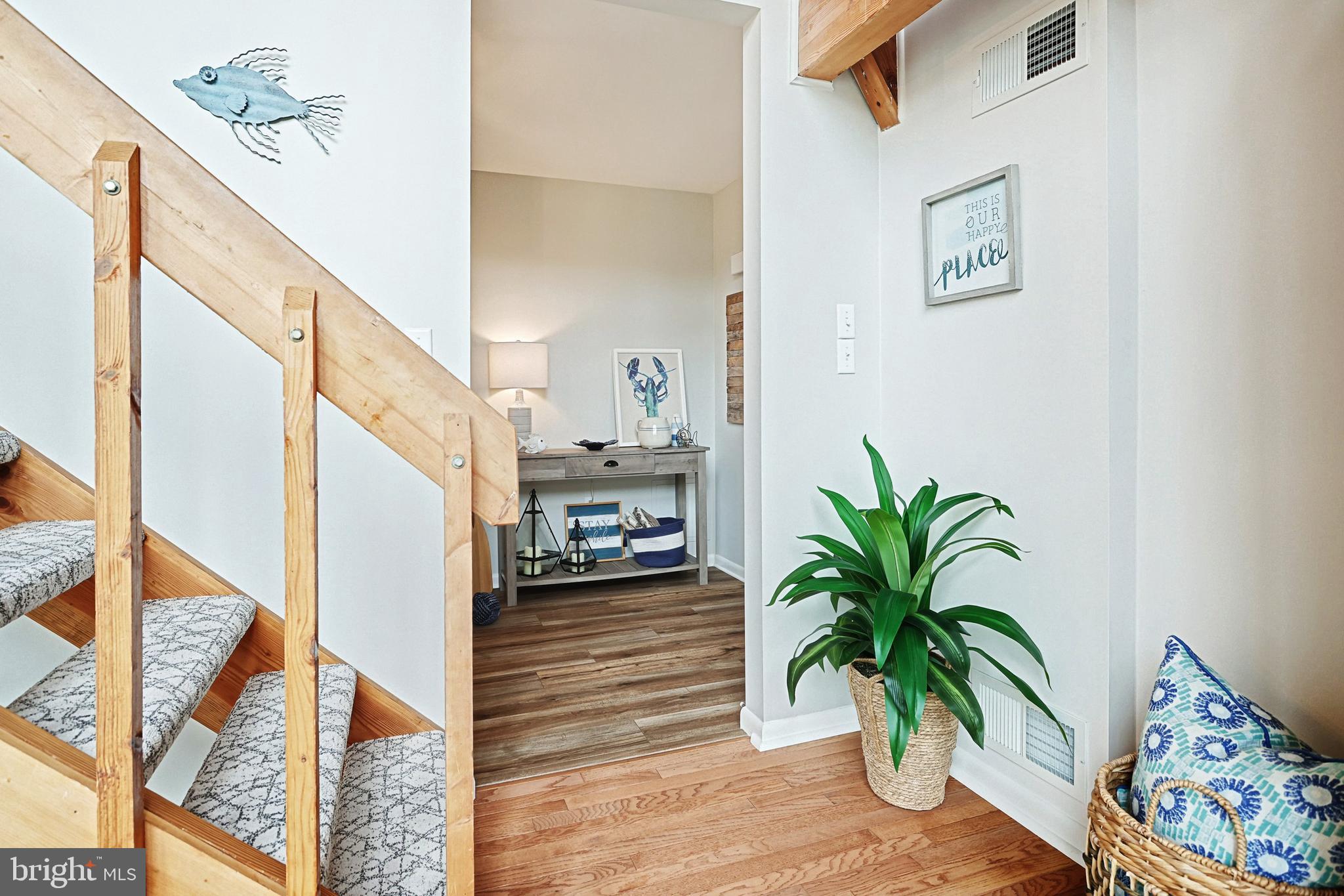 LAKE MEADE - Residential