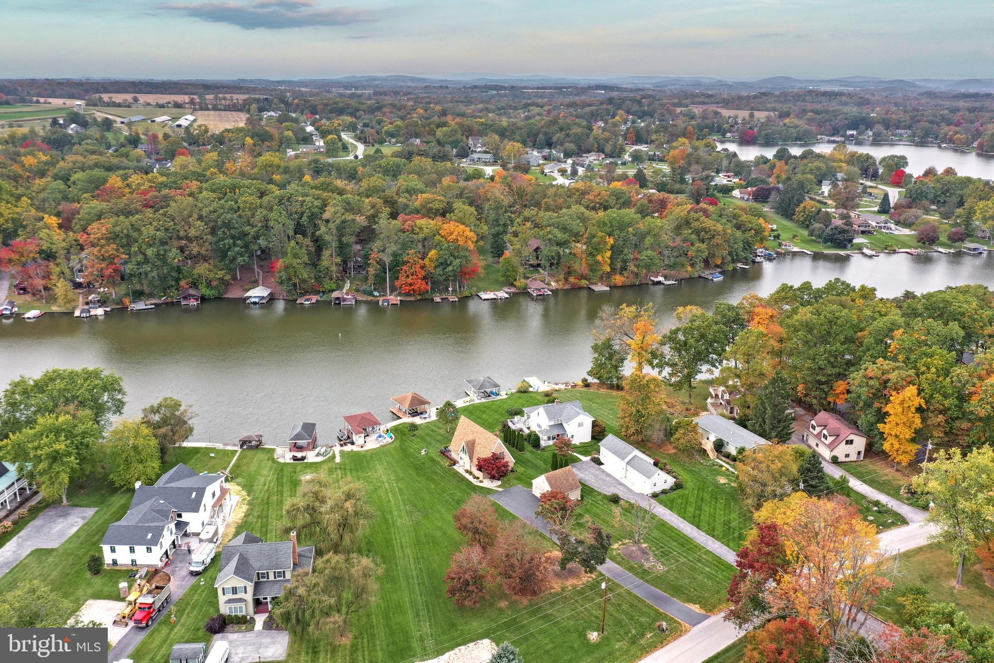 LAKE MEADE - Residential