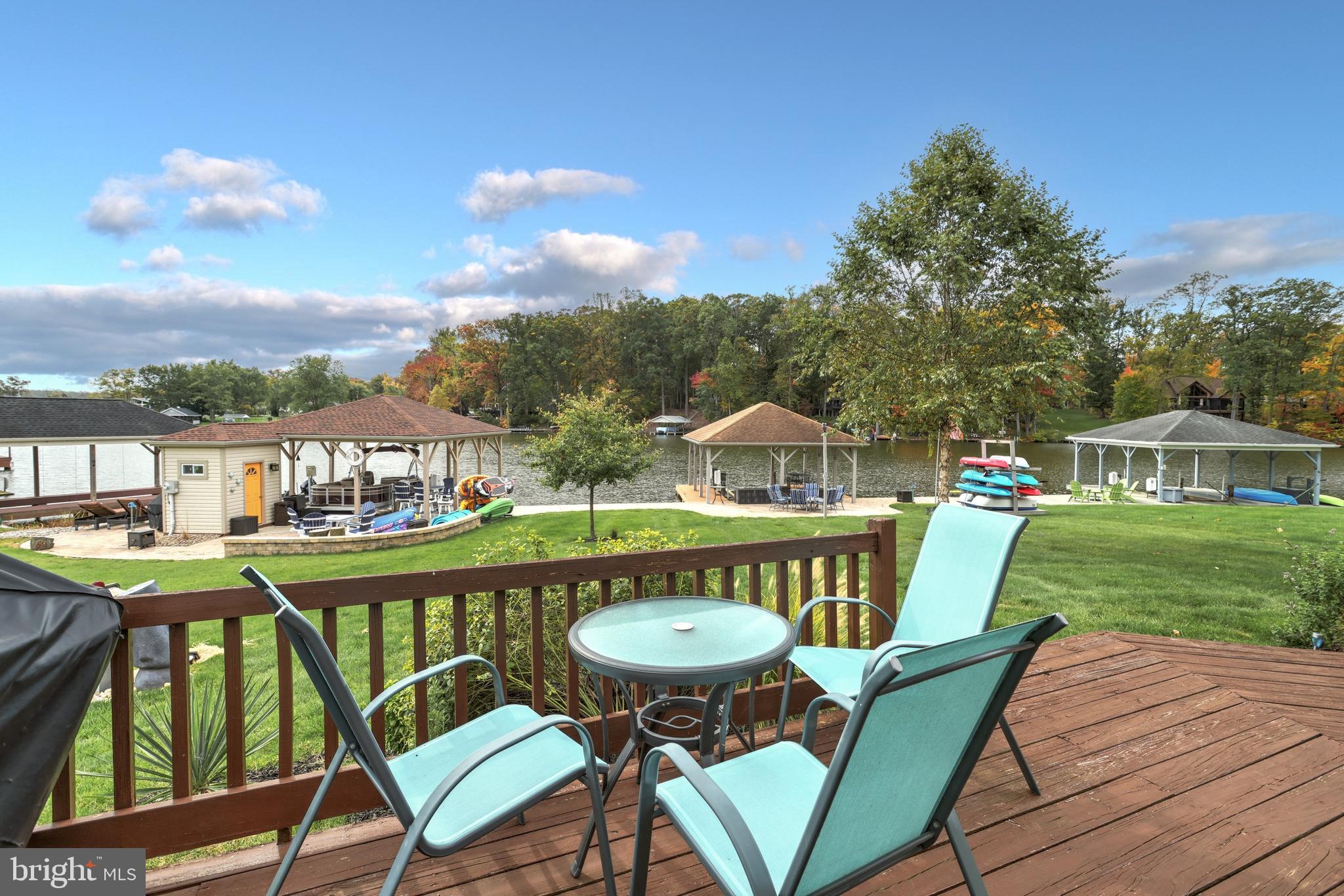 LAKE MEADE - Residential