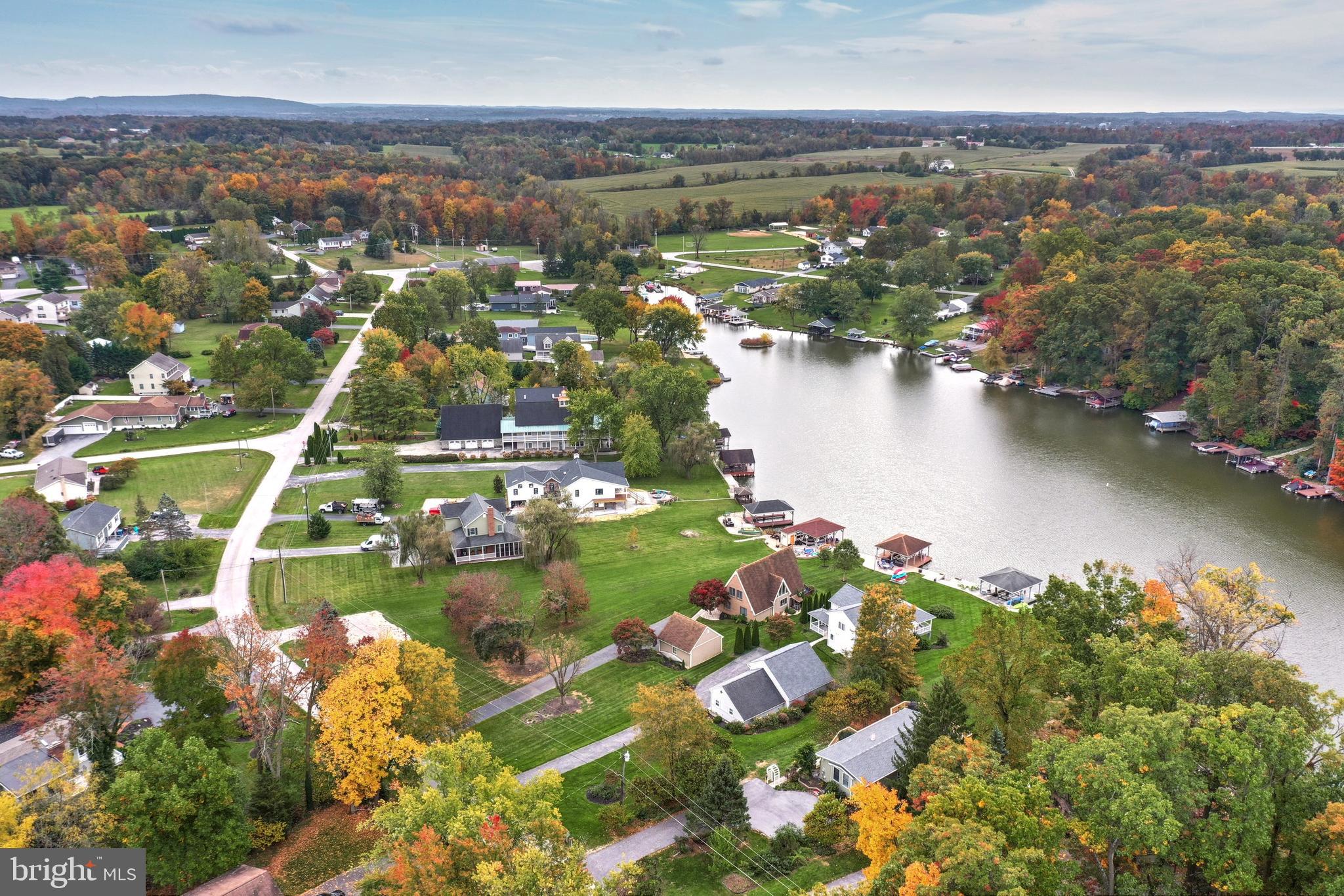 LAKE MEADE - Residential