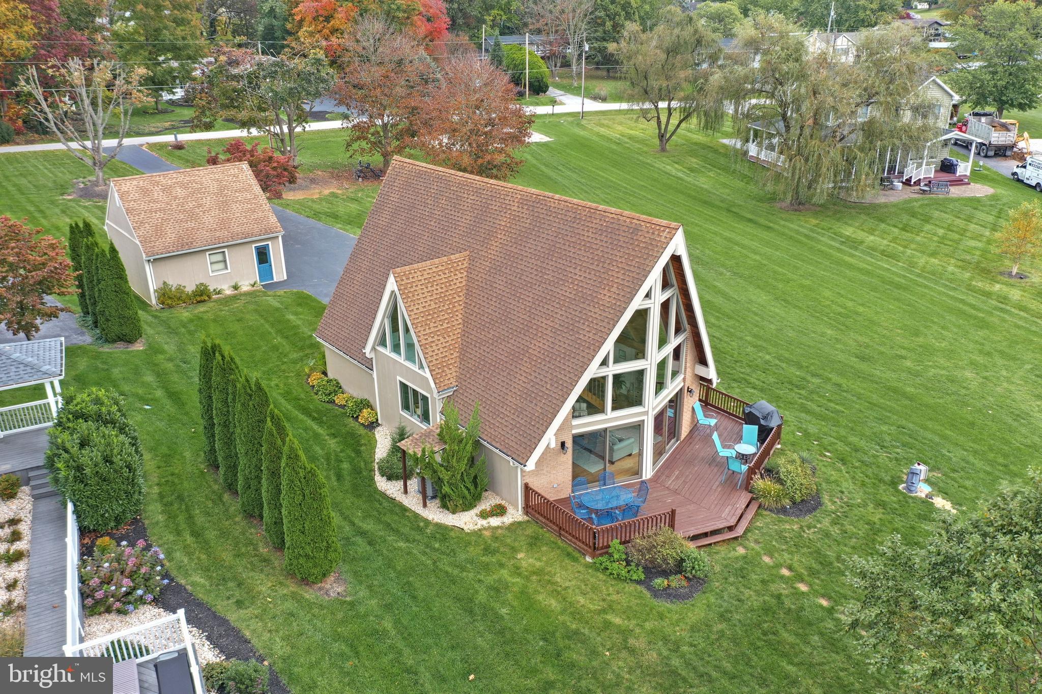 LAKE MEADE - Residential