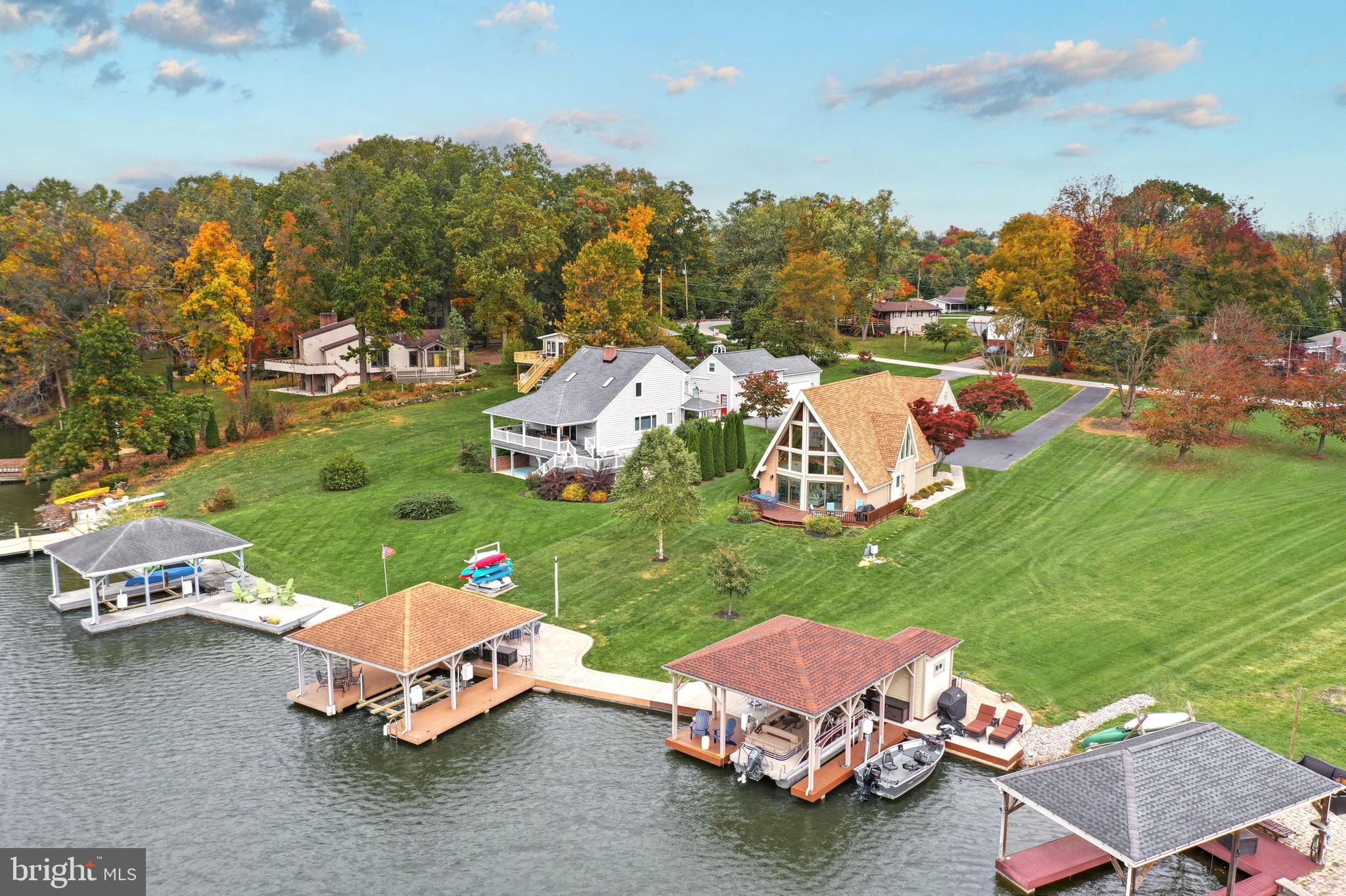 LAKE MEADE - Residential