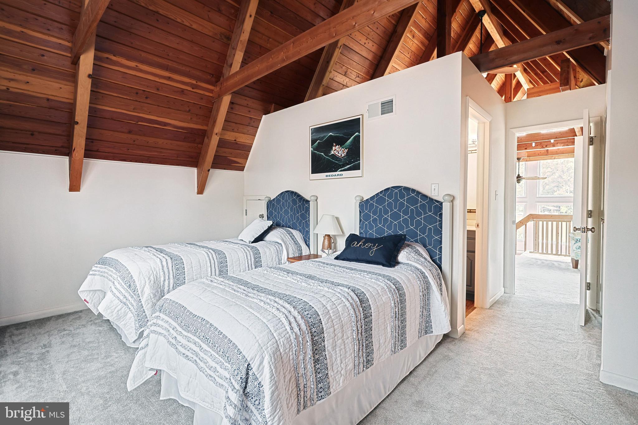 LAKE MEADE - Residential