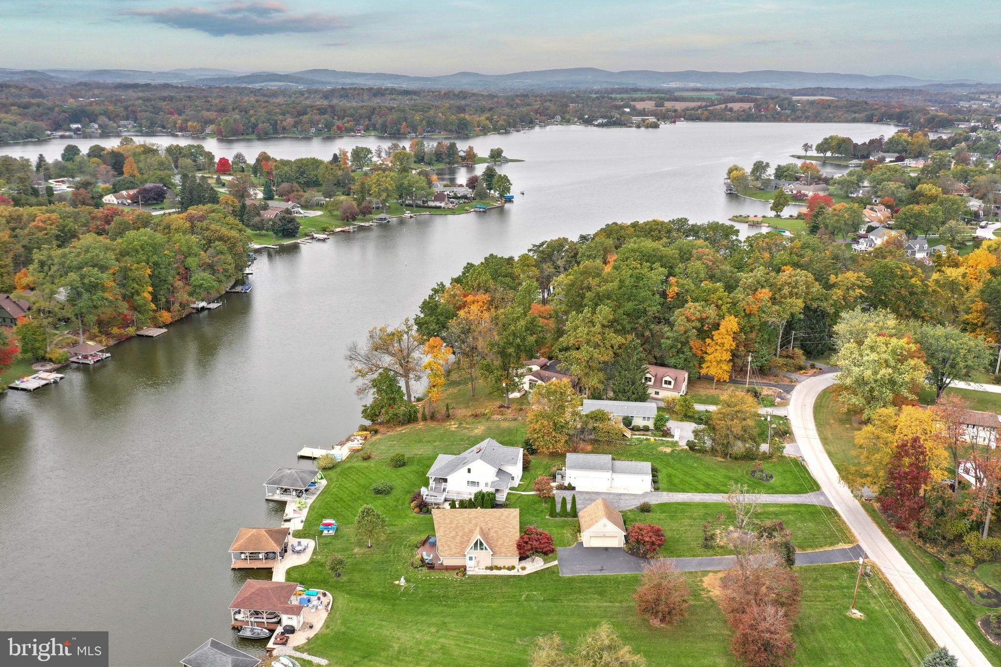 LAKE MEADE - Residential