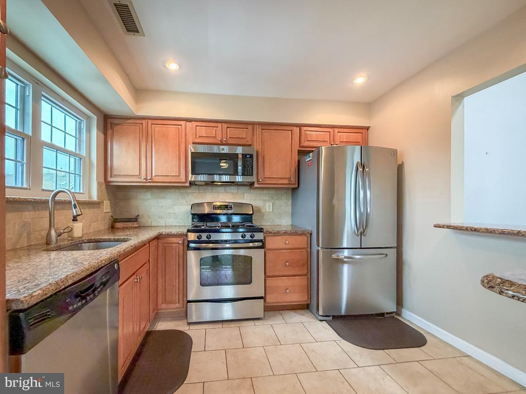 DELAIRE LANDING - Residential