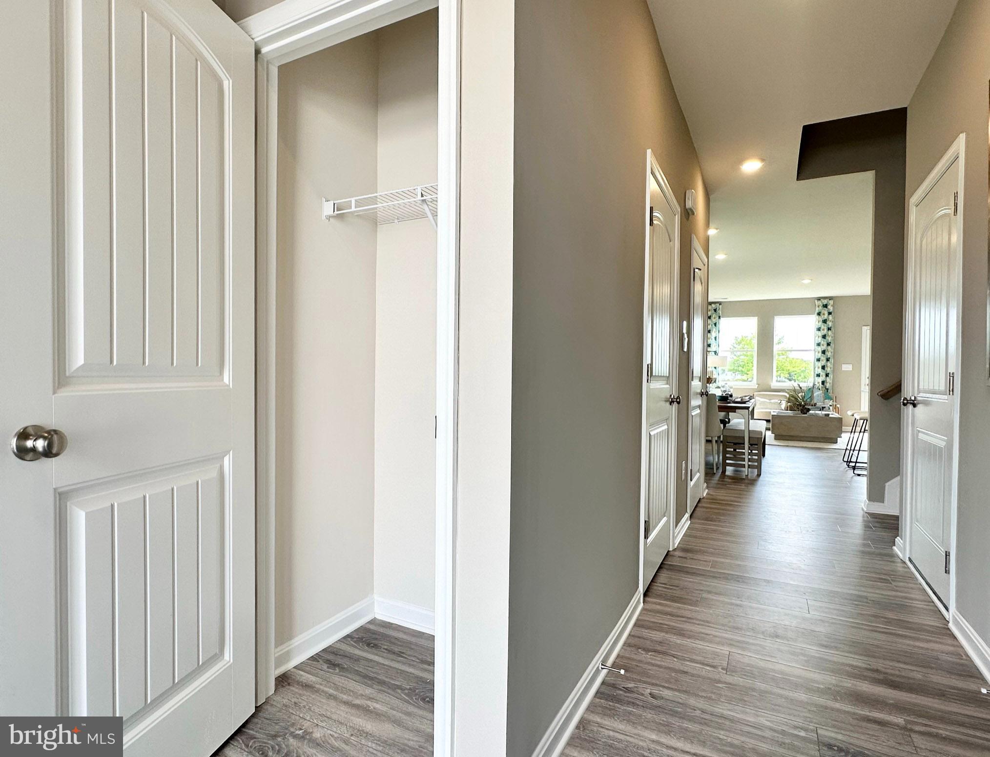 9242 GREENWAY TRAIL