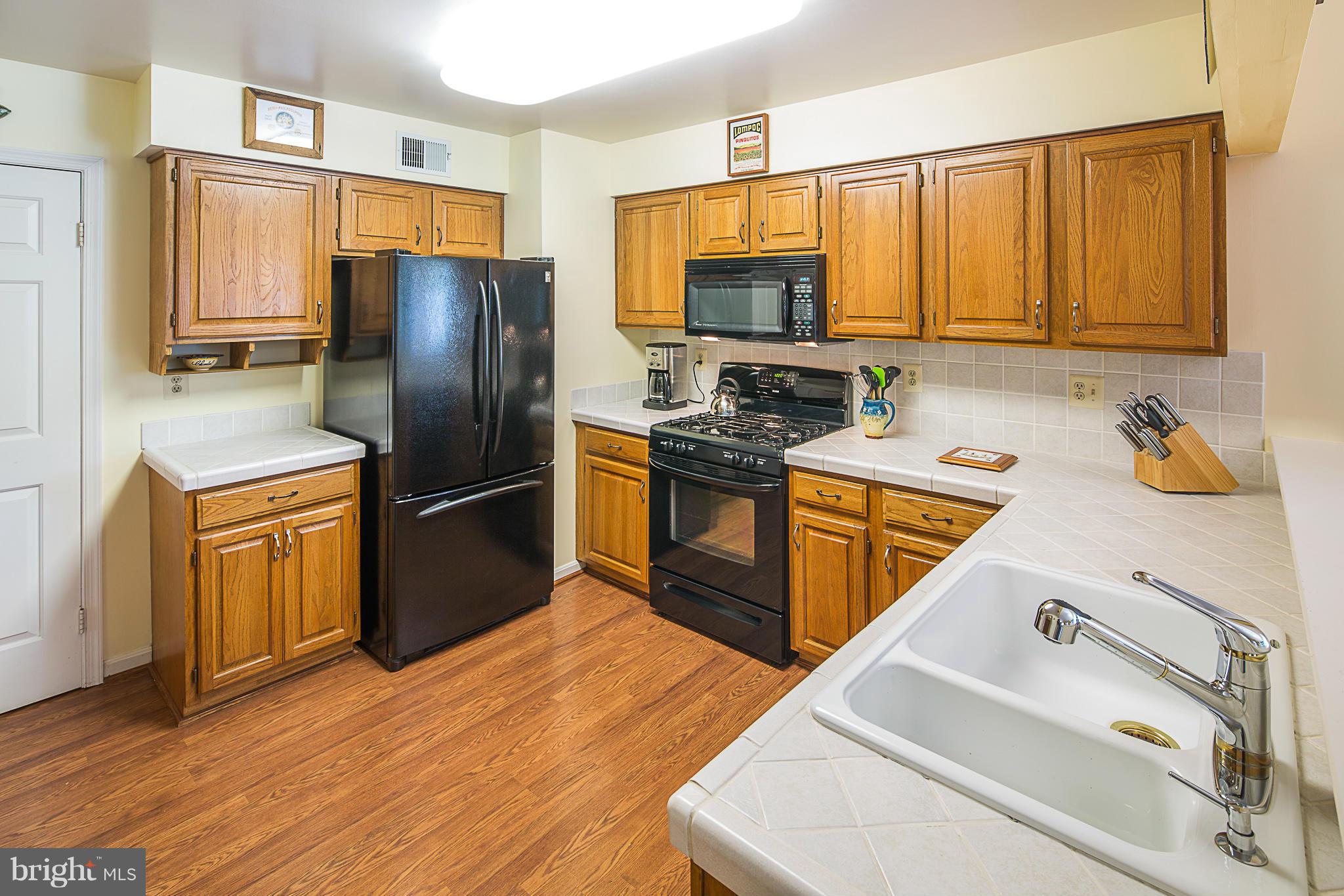 SEQUOIA FARMS - Residential