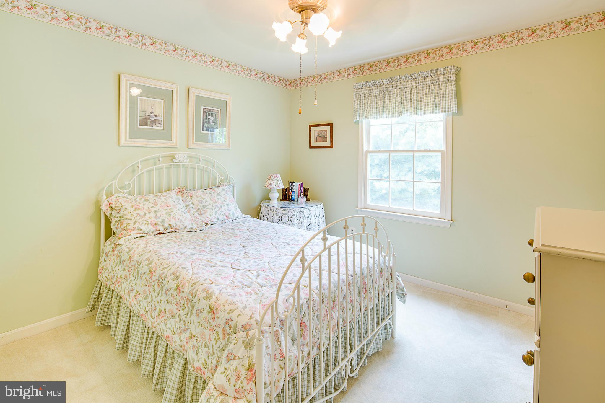 SEQUOIA FARMS - Residential