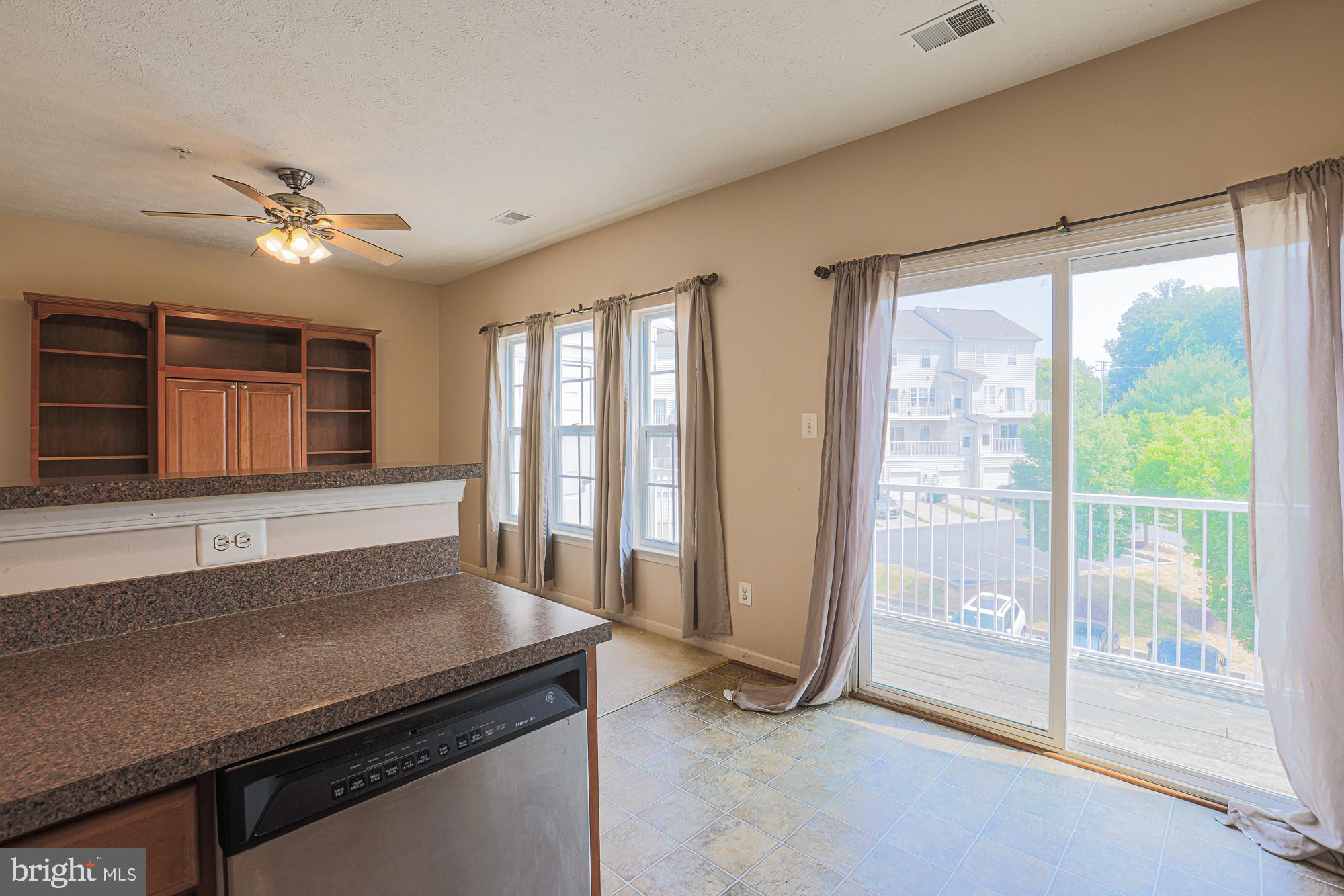 VILLAGE OF MILL RUN - Residential