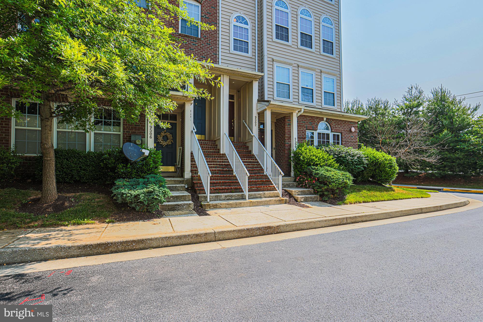 VILLAGE OF MILL RUN - Residential