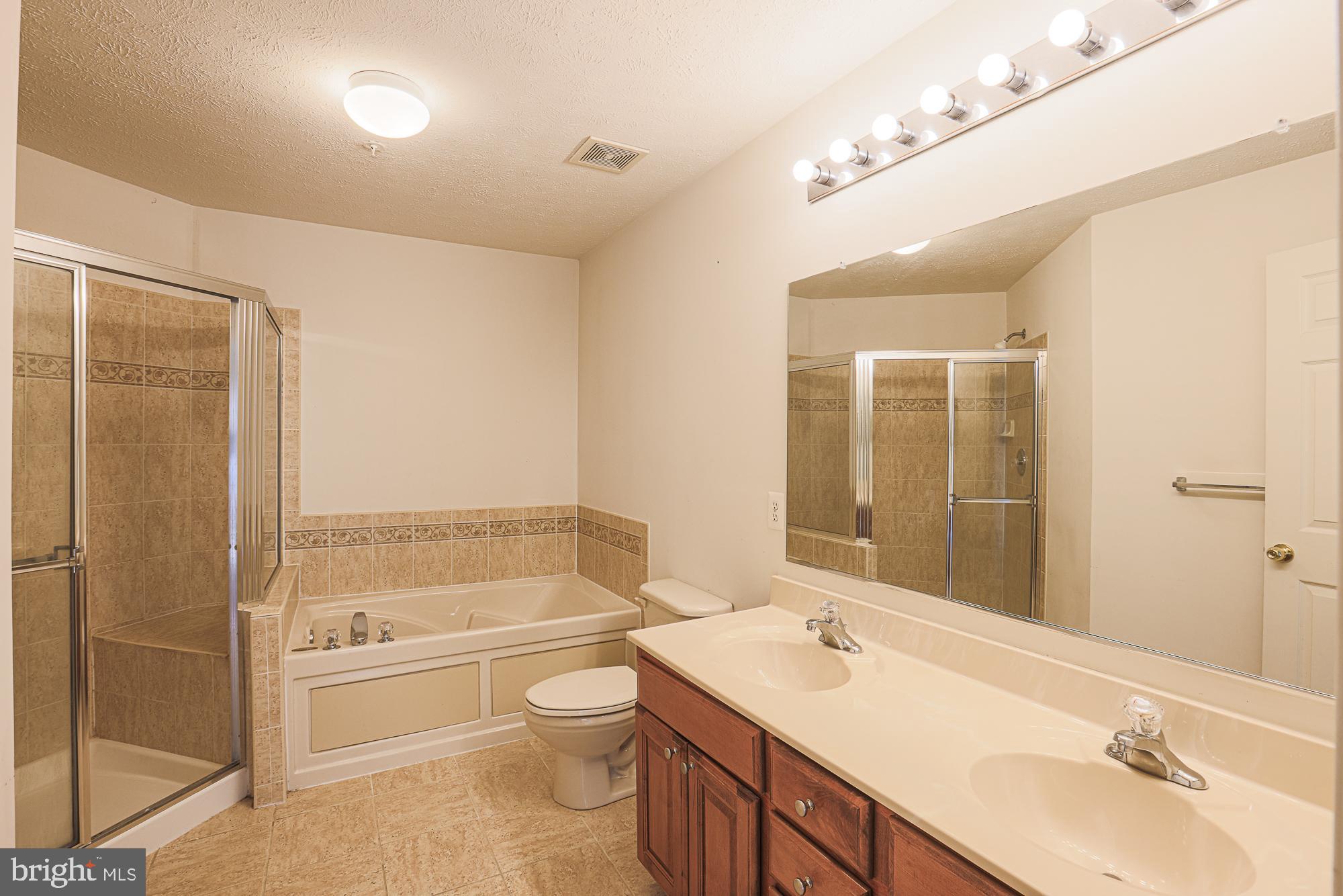 VILLAGE OF MILL RUN - Residential