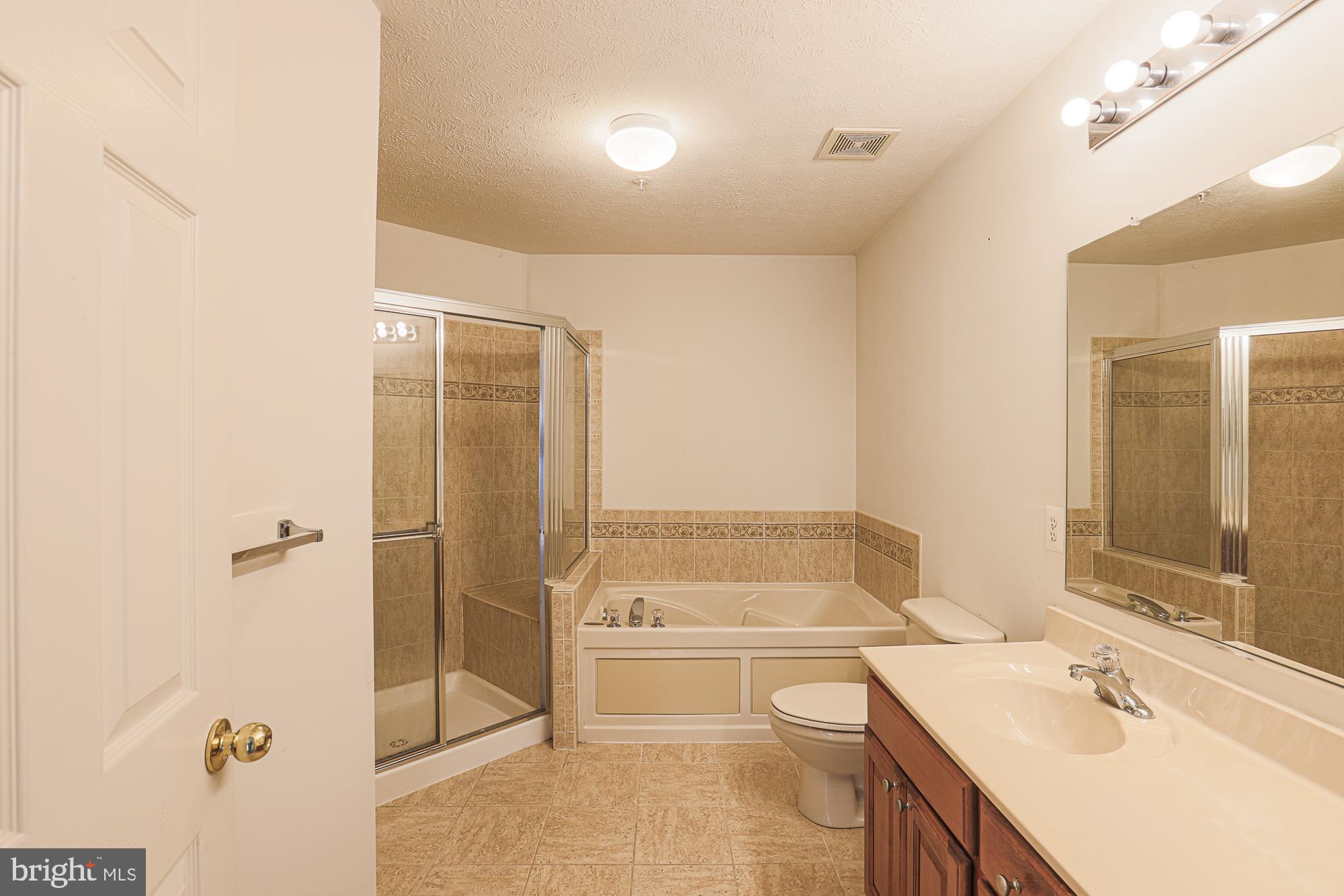 VILLAGE OF MILL RUN - Residential