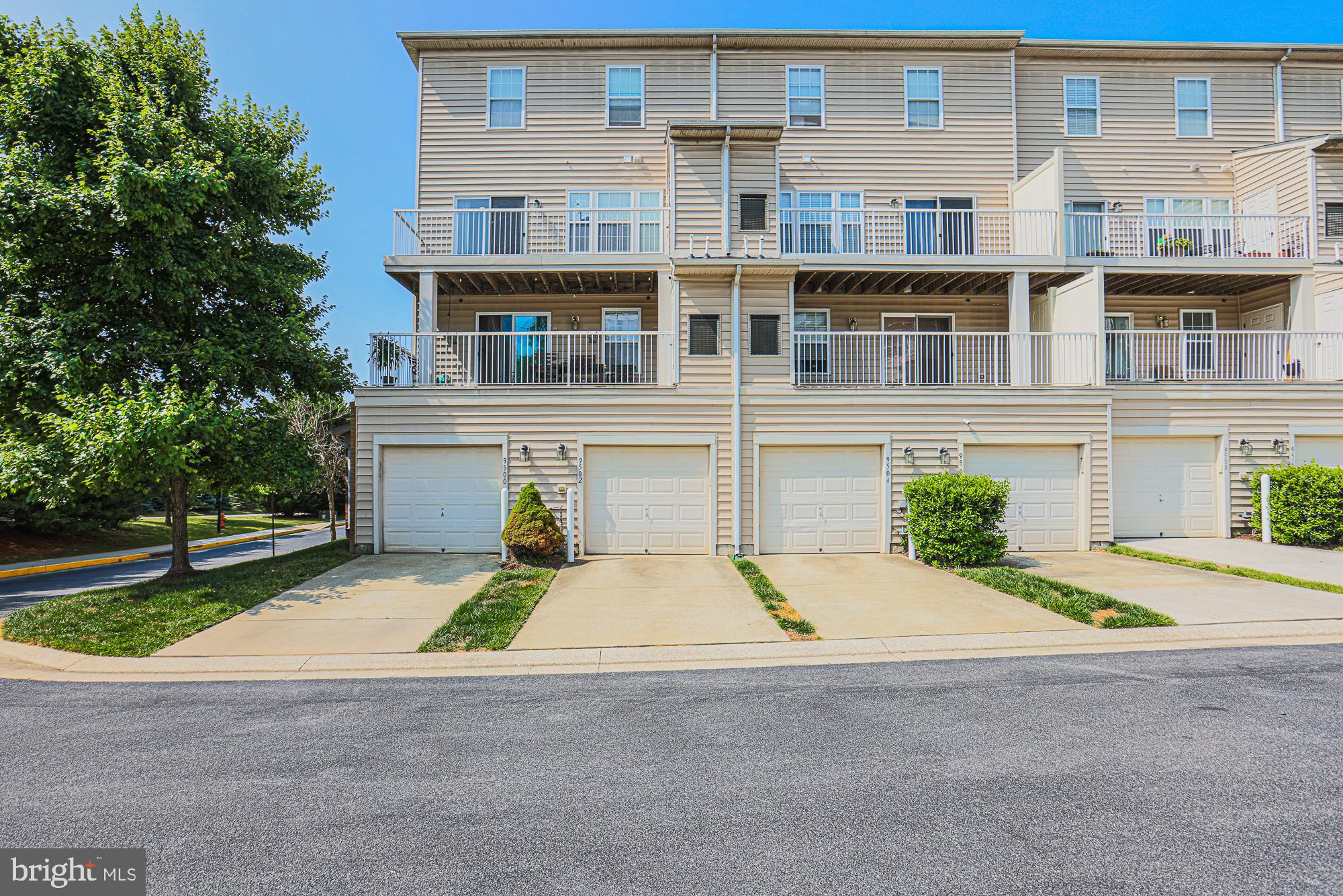 VILLAGE OF MILL RUN - Residential