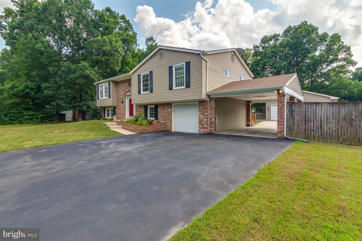 LYNNBROOK SUB - Residential