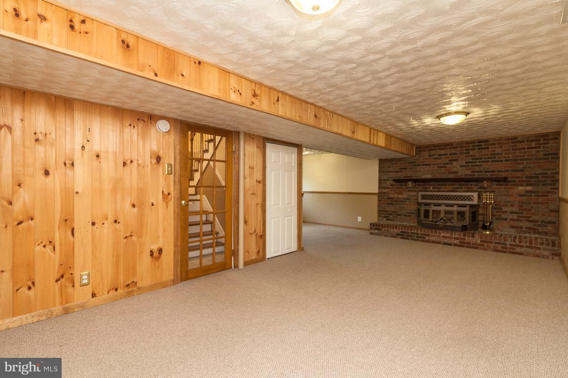 LYNNBROOK SUB - Residential