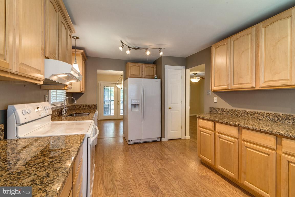 LYNNBROOK SUB - Residential