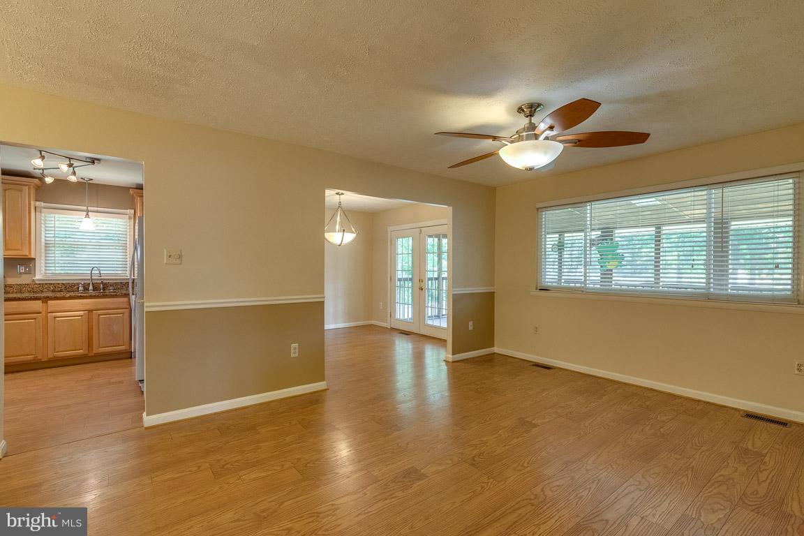 LYNNBROOK SUB - Residential