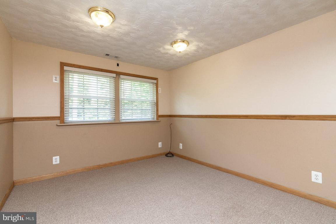 LYNNBROOK SUB - Residential