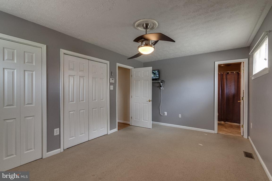 LYNNBROOK SUB - Residential