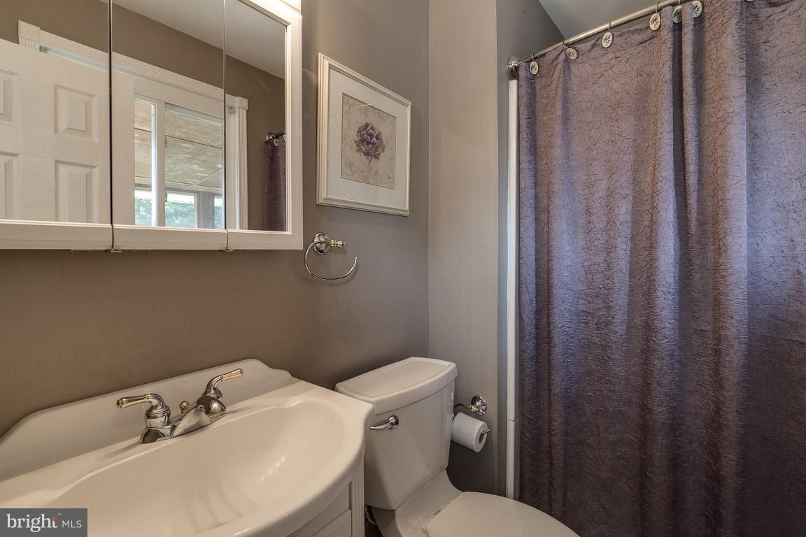 LYNNBROOK SUB - Residential