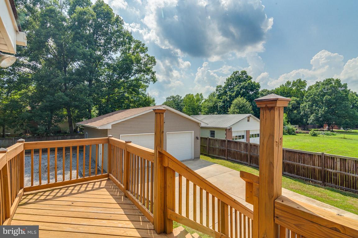 LYNNBROOK SUB - Residential