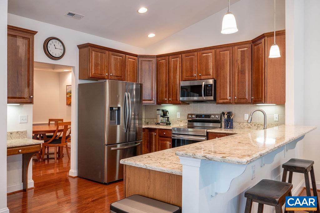 THE VILLAGE AT HIGHLANDS - Residential