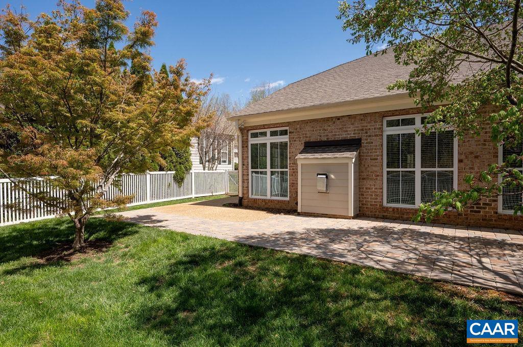 THE VILLAGE AT HIGHLANDS - Residential