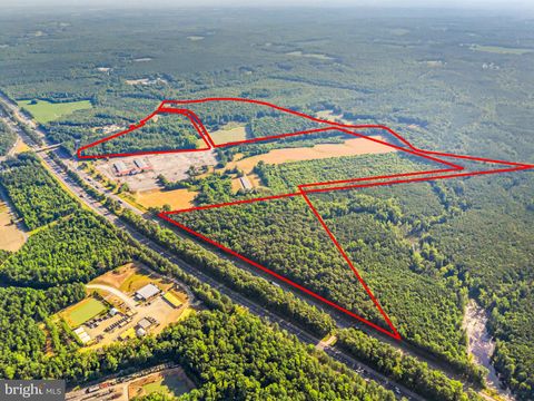 8448 LADYSMITH ROAD RUTHER GLEN VA 22546