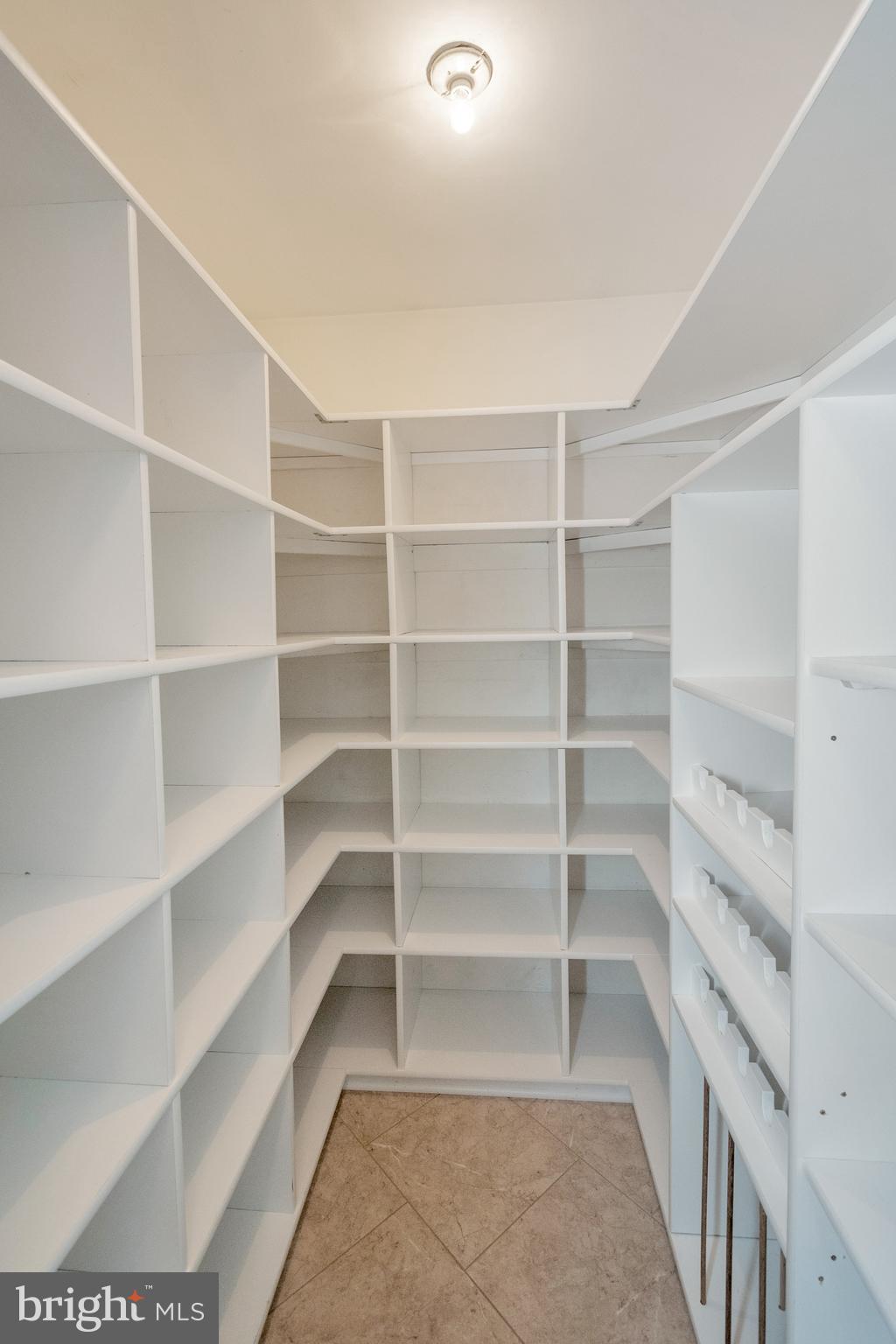 AQUIA HARBOUR - Residential