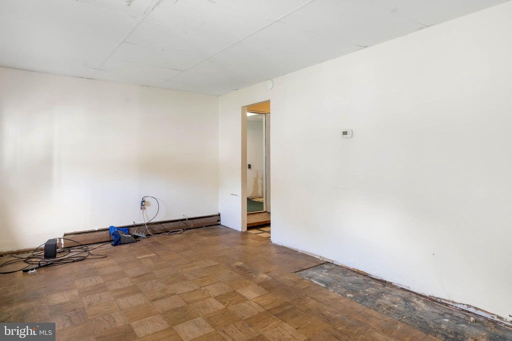 Photo of 121 S Governors Boulevard, DOVER, DE 19901 (MLS # DEKT2041236)