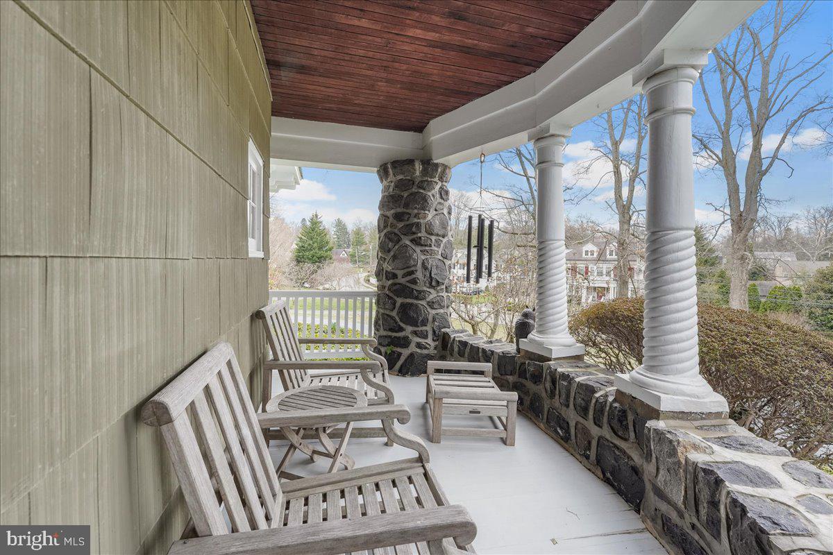 SOUTH WAYNE - Residential