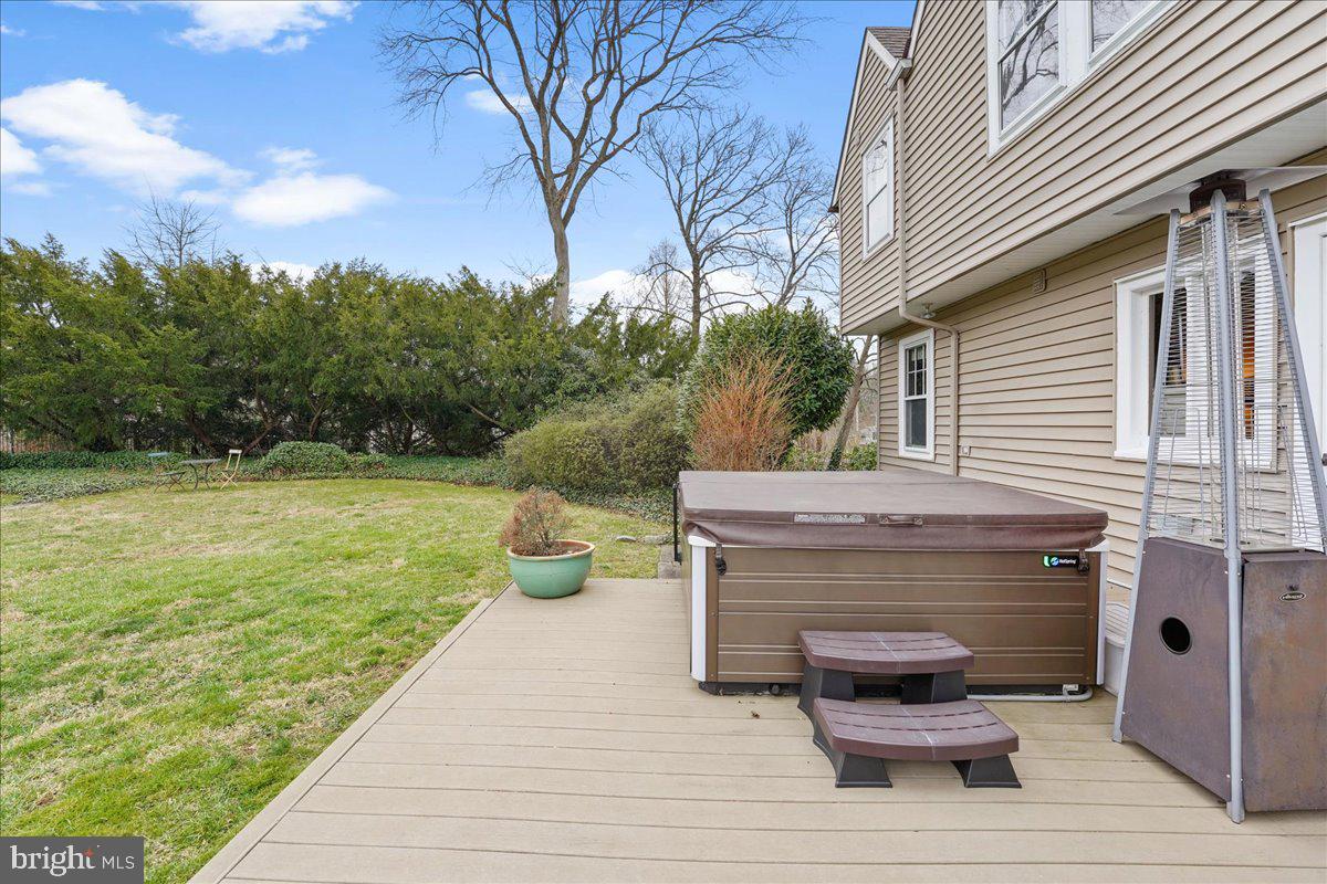 SOUTH WAYNE - Residential