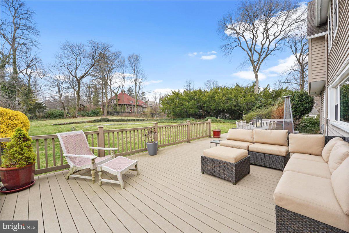 SOUTH WAYNE - Residential