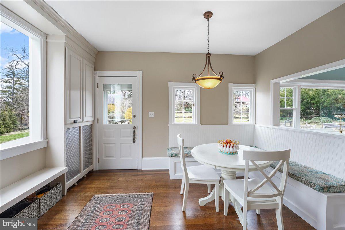 SOUTH WAYNE - Residential