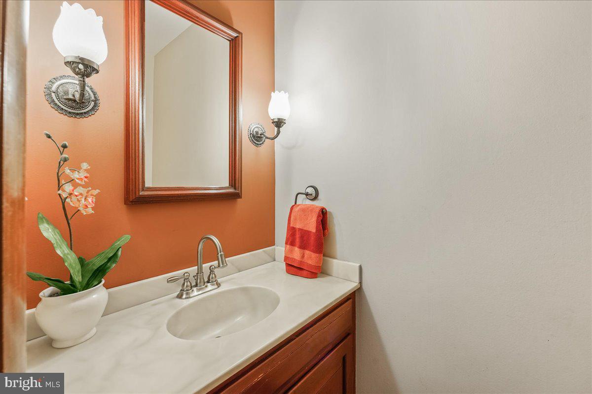 SOUTH WAYNE - Residential