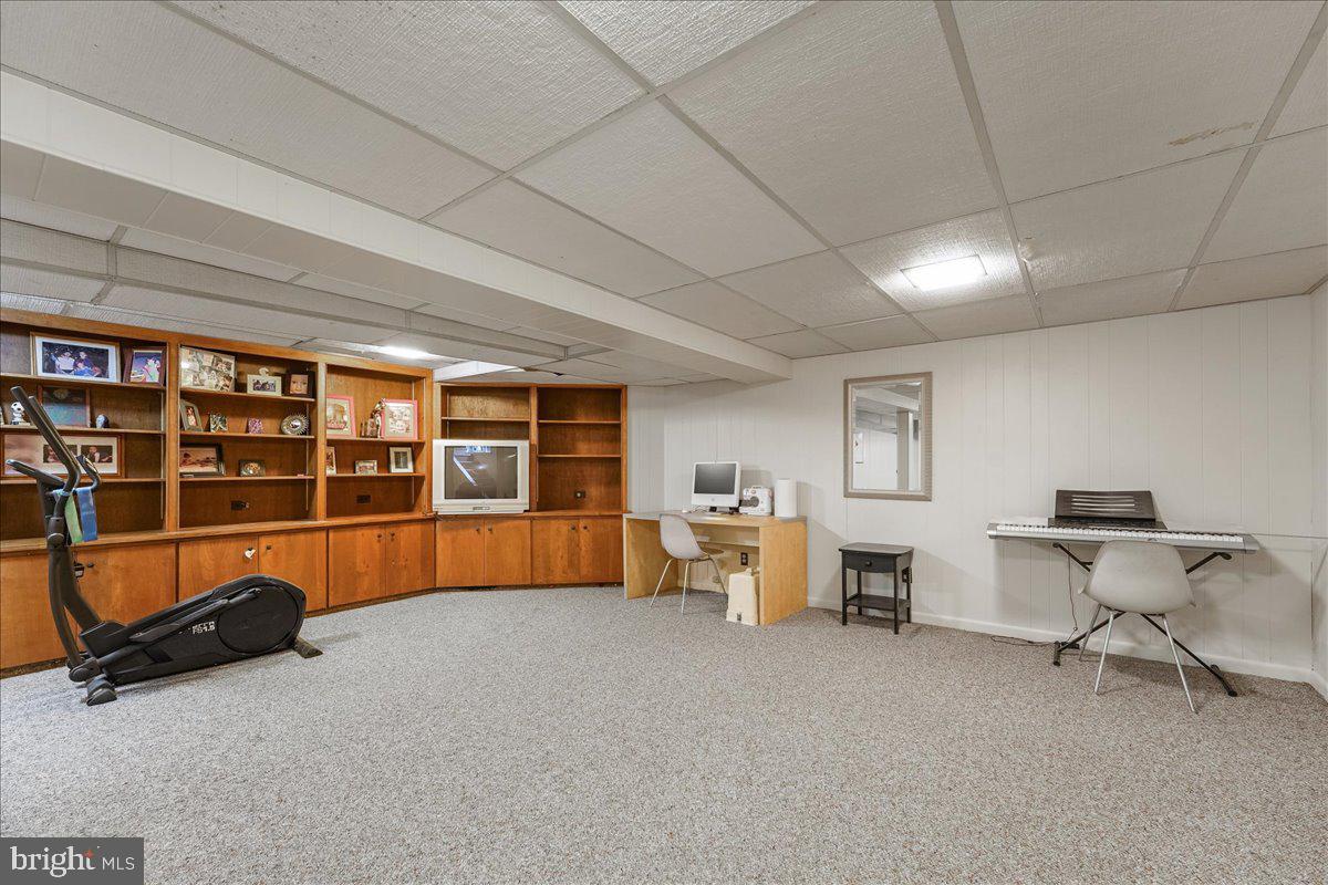 SOUTH WAYNE - Residential