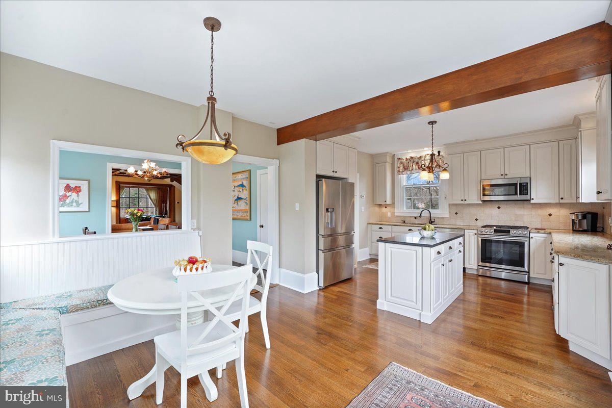 SOUTH WAYNE - Residential