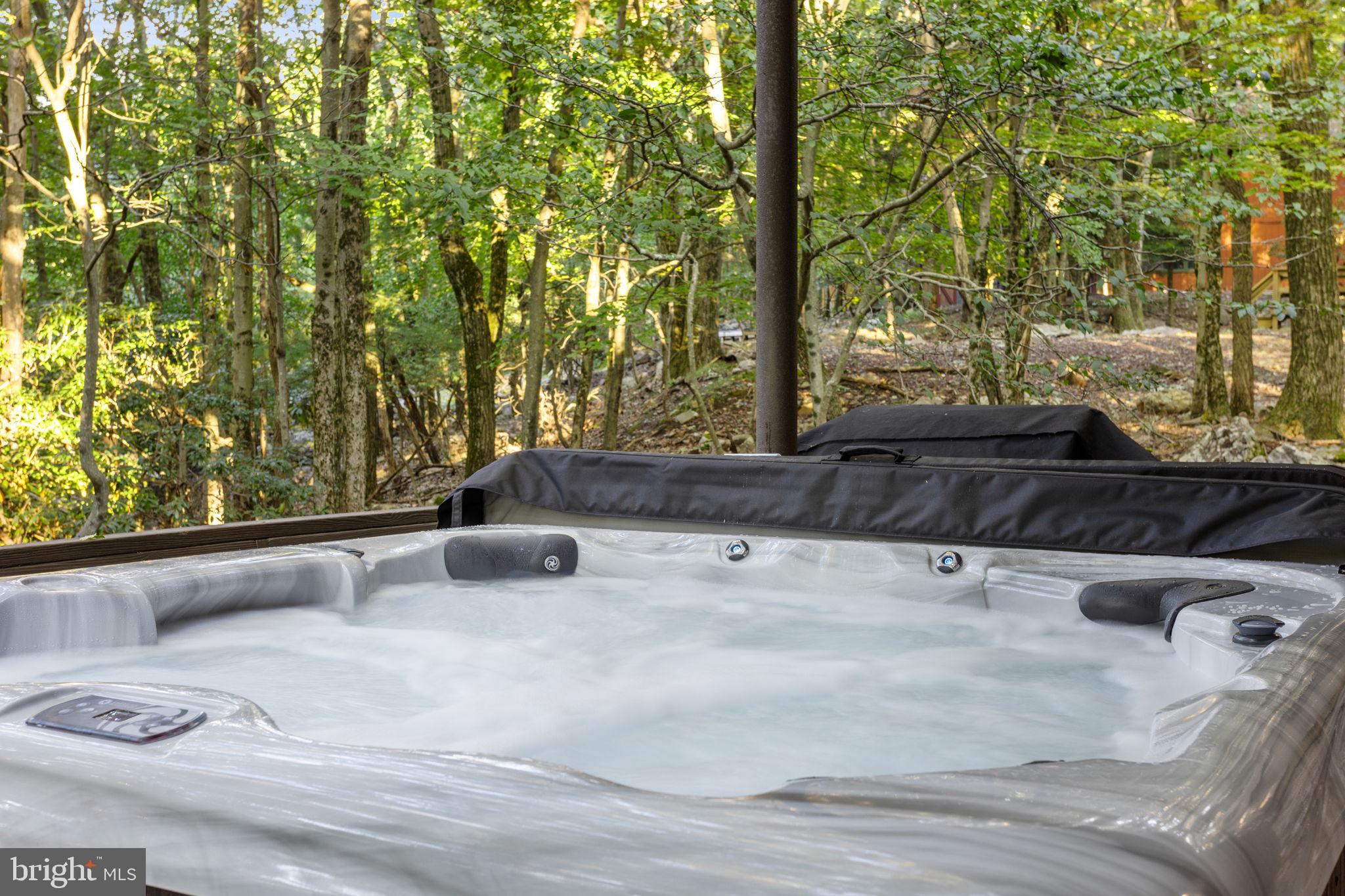 LAKE HARMONY ESTATES - Residential