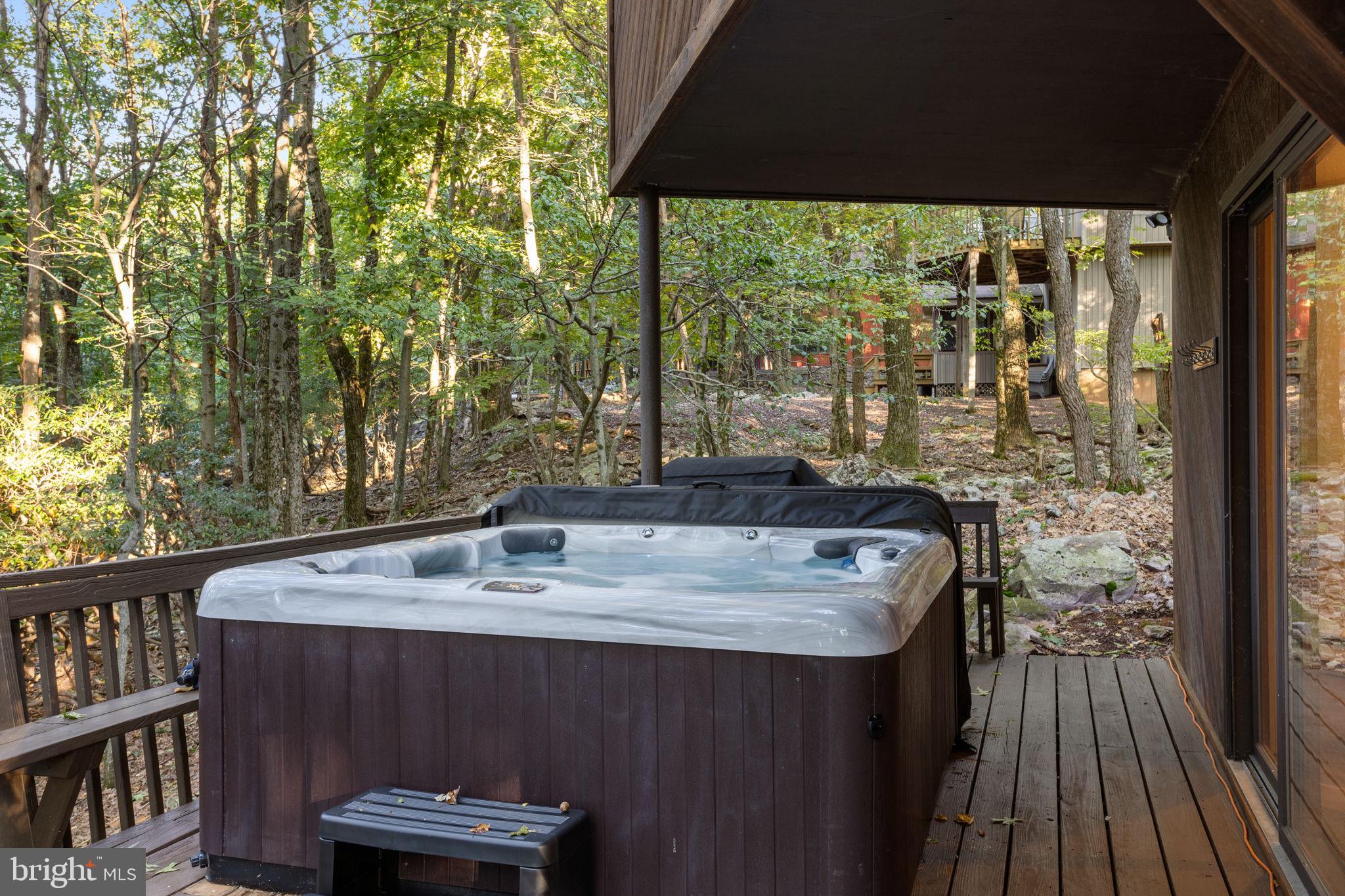 LAKE HARMONY ESTATES - Residential