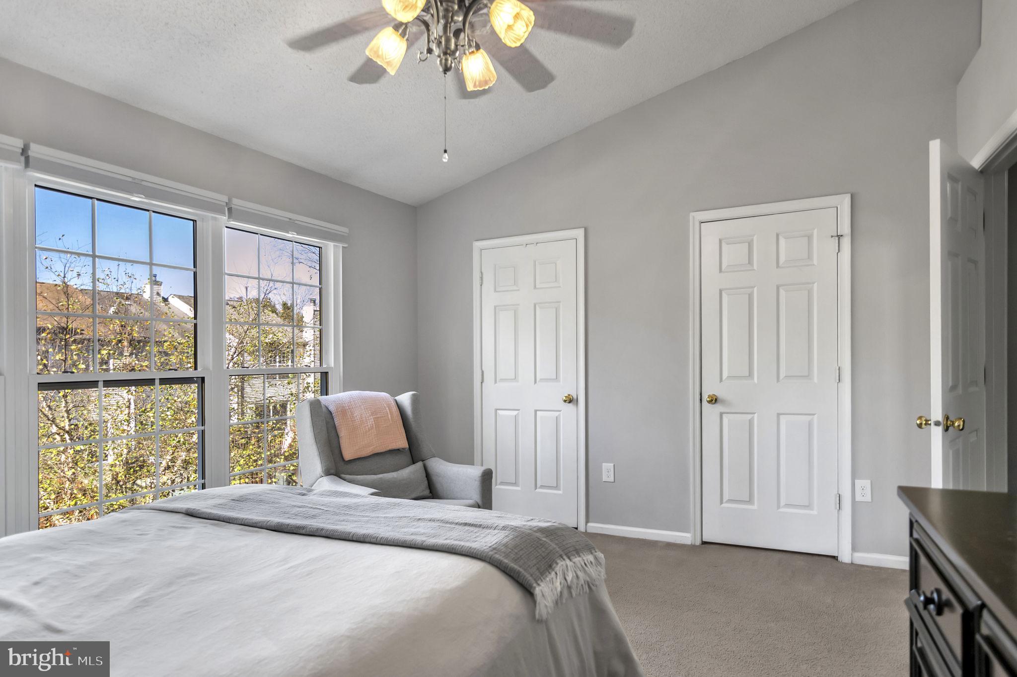 WOODSTONE - Residential